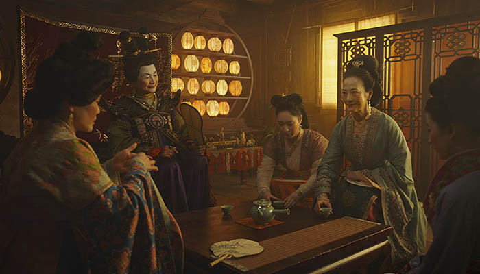 Liu Yifei, Pei-Pei Cheng, Rosalind Chao y Xana Tang en una imagen de "Mulán" (2020)